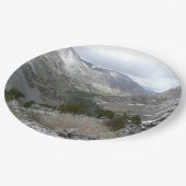 Fahrt durch die schneebedeckten Berge der Sierra N Pappteller (Schrägansicht)