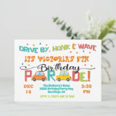 Fahrt durch Geburtstagsparade Einladung (Stehend Vorderseite)
