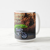 Fahrt in das retirement Custom Gecko Motorrad Kaffeetasse (VorderseiteRechts)