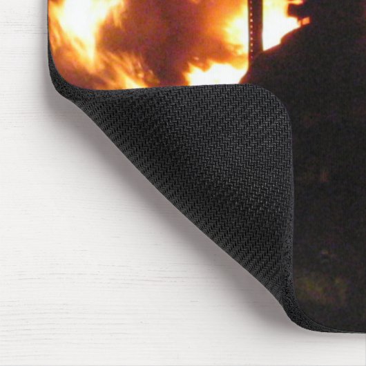 Fahrzeug-FeuerBurning! Mousepad (Ecke)