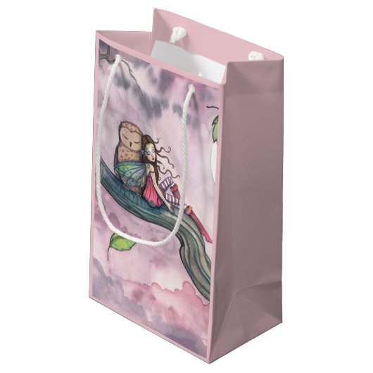 Fairy and Owl Whimsical Fantasy Art Kleine Geschenktüte (Rückseite Schrägansicht)