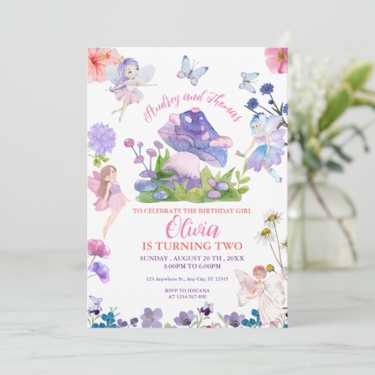 Fairy Birthday Whimsical Einladung (Stehend Vorderseite)