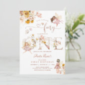 Fairy Butterfly Magische Wildblume 1. Geburtstag Einladung (Stehend Vorderseite)