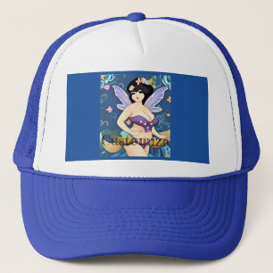 Fairy Goddess Thunder_Cove in ganzer Figur Truckerkappe
