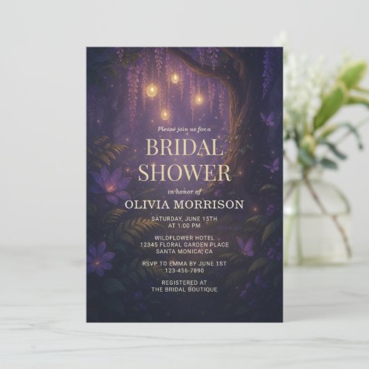 Fairy Lights Enchanted Forest Purple Bridal Shower Einladung (Stehend Vorderseite)