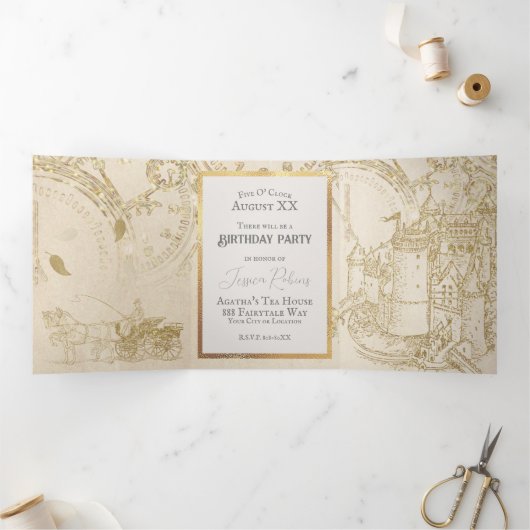 Fairy Tale Theme Castle Carriage Gold Glitzer Dreifach Gefaltete Einladung (Innenseite)