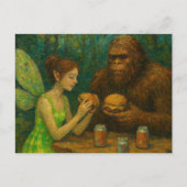 Fairy und Sasquatch essen Cheeseburgers Postkarte (Vorderseite)