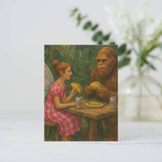 Fairy und Sasquatch essen Tacos Postkarte (Stehend Vorderseite)