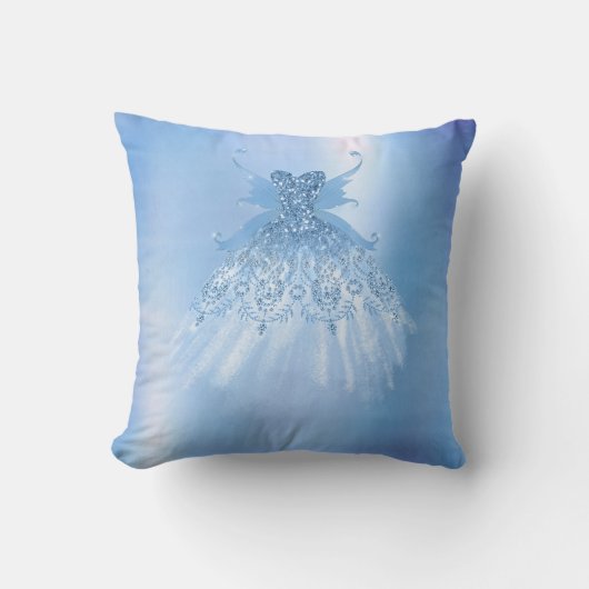 Fairy Wing Ice Gown | Frost Blue Iridescent Sheen Kissen (Vorderseite)