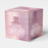 Fairy Wing Mauve Gown | Luxuriöse Dusty Pink Sheen Geschenkschachtel (Vorderseite)