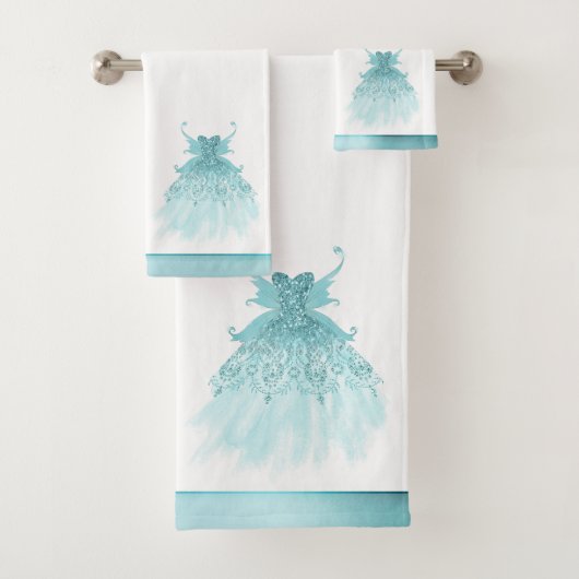 Fairy Wing Mind Gown | Luxe Pearl Green Aqua Sheen Badhandtuch Set (Insitu)
