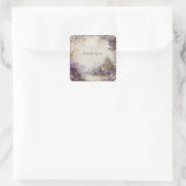 Fairytale Castle Purple Floral Misty Mountain Quadratischer Aufkleber (Tasche)