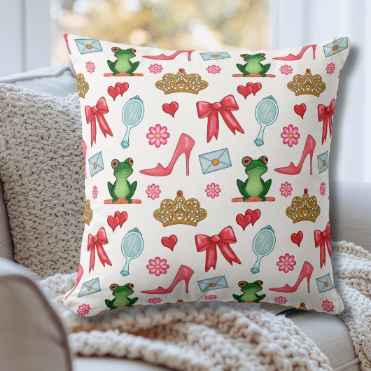 Fairytale Pattern Pillow Kissen