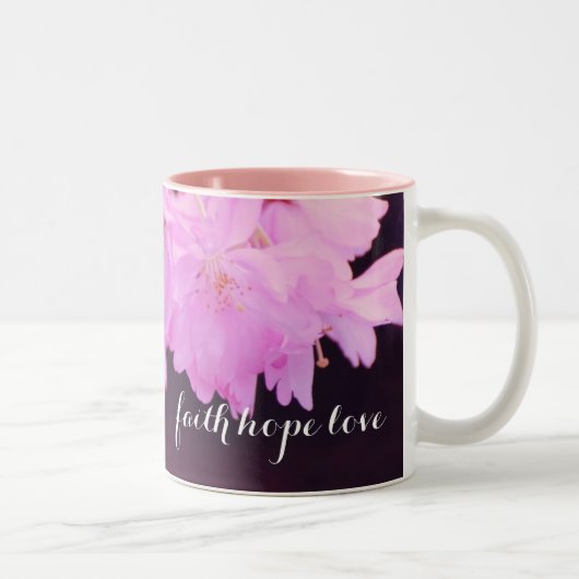Faith Hope Love Monogram Name Pink Cherry Blossom Zweifarbige Tasse (Rechts)