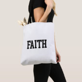 Faith Tasche (Von Nahem)