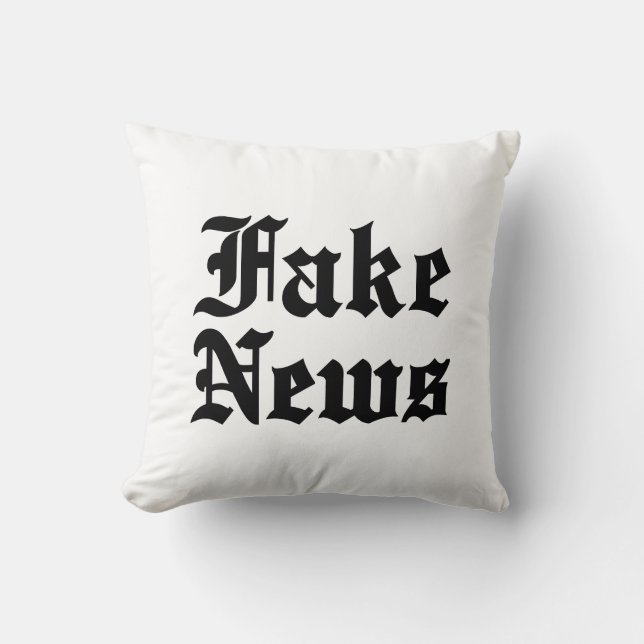 Fake News Kissen (Vorderseite)