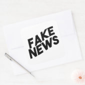 Fake News modische Post Truth Quadratischer Aufkleber (Umschlag)