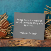 Fakten schließen Huxley-Zitat nicht ab Fotoplatte (Seite)