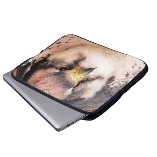 FALCON LAPTOPSCHUTZHÜLLE (Vorne Knopf)
