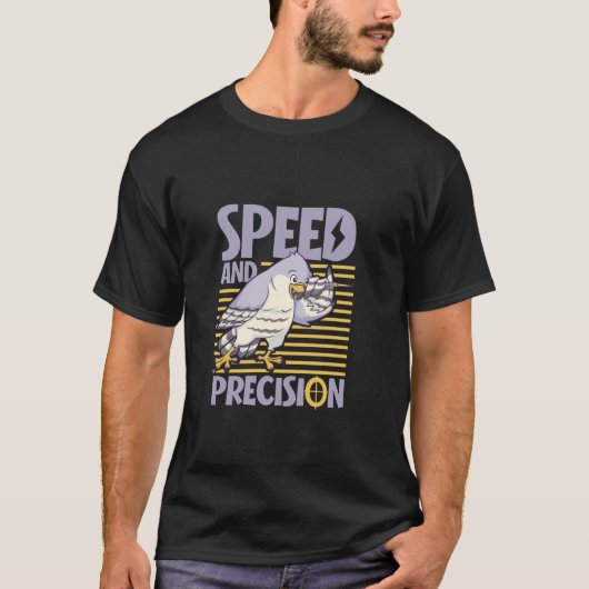 Falke mit Dartpfeil T-Shirt (Vorderseite)