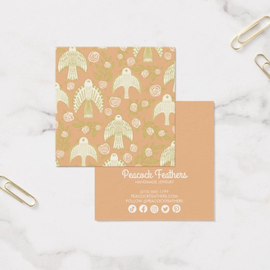 Falken & Rose erwischen Nekklace-Schmuckanzeige (Büro)