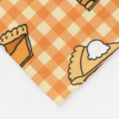 Fall Apple Pumpkin und Pecan Pie Muster Fleecedecke (Ecke)