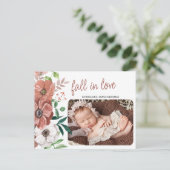 Fall Baby Foto Herbst Blume Geburt Ankündigungspostkarte (Stehend Vorderseite)