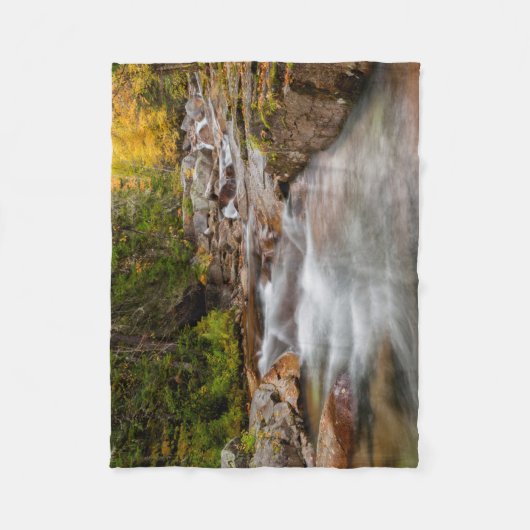 Fall bei Jefferson Brook, New Hampshire Fleecedecke (Vorderseite)