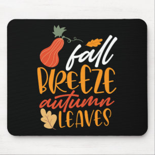 Fall Breeze und Herbst Blätter Mousepad