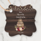 Fall Burgundy Wein Barrel Barrel Baroral Barn Hoch Geschenkanhänger (Vorderseite)