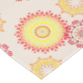 Fall Circles Tableclout Tischdecke (Schrägansicht)