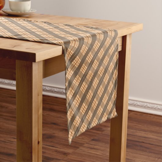 Fall Classic Brown Kariert Table Runner Mittelgroßer Tischläufer (Beispiel)