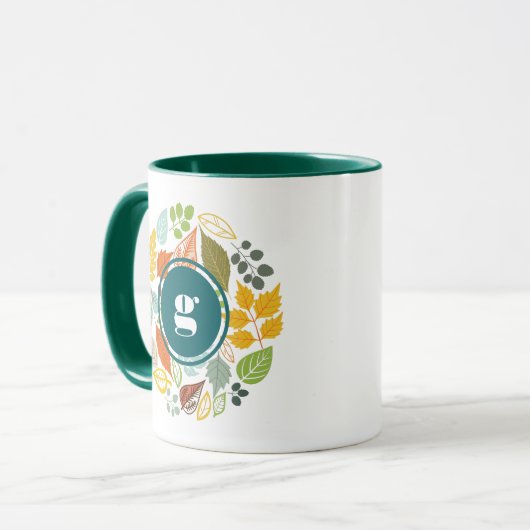 Fall Colors Leafs Circle, Custom Monogram Tasse (Vorderseite Links)
