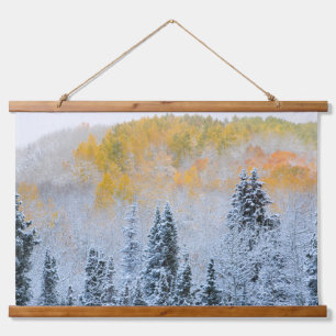 Fall Colors of Aspens & Fresh Snow Keebler Pass Wandteppich Mit Holzrahmen