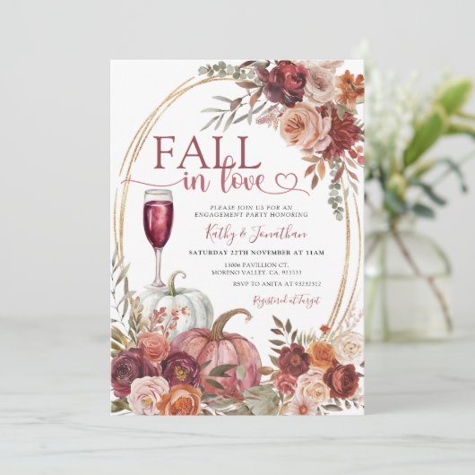 Fall der Liebe Marsala Floral Fall Engagement Part Einladung (Stehend Vorderseite)