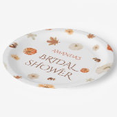 Fall der Liebe Pumpkin Brautparty Botanische Pappteller (Schrägansicht)