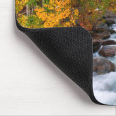 Fall entlang Bischofsgracht, Kalifornien Mousepad (Ecke)