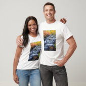 Fall entlang Lundy Creek, Kalifornien T-Shirt (Unisex)