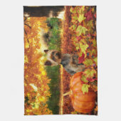 Fall-Erntedank - Tucker - Yorkie Handtuch (Vertikal)