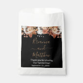 Fall Floral auf Black Fevor Bag Geschenktütchen (Vorderseite)