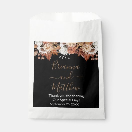 Fall Floral auf Black Fevor Bag Geschenktütchen (Vorderseite)