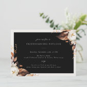 Fall Floral Friendsgiving Dinner Party Einladung (Stehend Vorderseite)