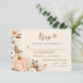 Fall Floral Pumpkin Wedding RSVP Karte (Stehend Vorderseite)