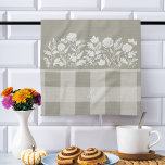 Fall Foliage Autumn Flowers & Foliage Sage Plaid Geschirrtuch<br><div class="desc">Fall in love with the perfect combination of beautiful fall foliage, autumn flowers, and cozy plaid with our fall-style cozy chic home decor tea towel. Personalize with your own unique monogram and transform your space into a cozy sanctuary for unforgettable Thanksgiving gatherings and fall home decorating. Illustrations are hand-drawn original...</div>