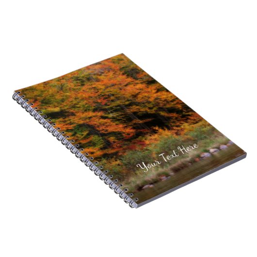 Fall Foliage grenzt an Fluss Nature Orton Notizblock (Rechte Seite)