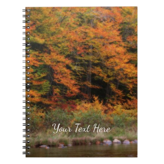 Fall Foliage grenzt an Fluss Nature Orton Notizblock (Vorderseite)