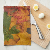 Fall Foliage Handtuch (Viertel Falte)