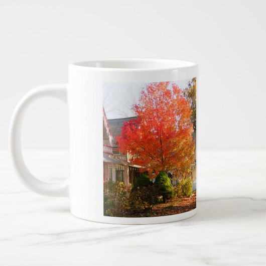 Fall Foliage in Oak Bluffs - Martha's Vineyard Jumbo-Tasse (Links)