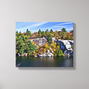 Fall Foliage um den Minnewaska-See Leinwanddruck