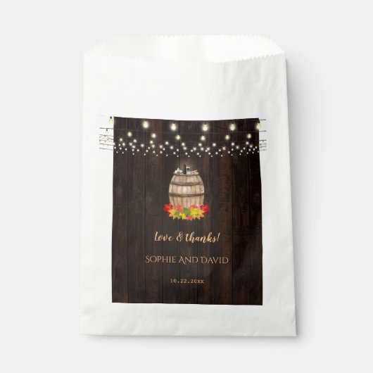 Fall Foliage Wine Barrel Weinberg Hochzeit Geschenktütchen (Vorderseite)